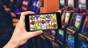 Benefits Of Playing Online Slots From Home